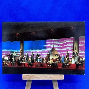 Walt Disney World Vintage Postcard The Hall Of Presidents ~ Unposted - Picture 1 of 6