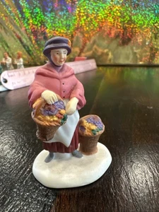 Estatuilla de cerámica DEPT 56 Chelsea Market Flower Monger HERITAGE VILLAGE - Imagen 1 de 4