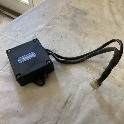 1985-1987 Honda Goldwing GL1200A GL1200I CDI Igniter Unit OEM 30400-MG9-742 - Bild 1 von 2