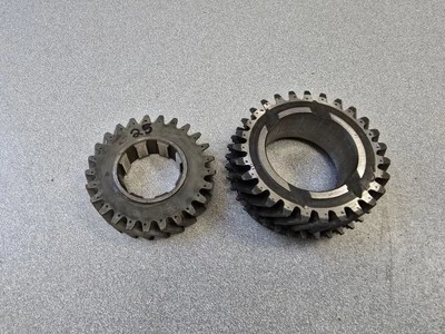 VERY NICE PORSCHE 911 912 914 914-6 TRANSMISSION 5th SPEED V GEARSET 27:25 #12 - Image 1 of 4