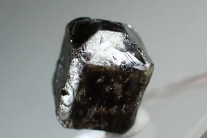 WILUITE * DOUBLE-TERMINATED FINE CRYSTAL * TYPE LOCALITY !!! Vilyui, RUSSIA - Picture 1 of 21