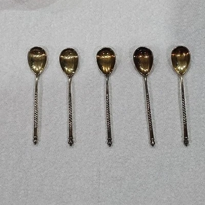 Antiguo Juego de 5 Cucharas Torcidas Imperiales Rusas Ornamentadas 84 Fechas de Plata Esterlina 1885 Foto 1 de 4