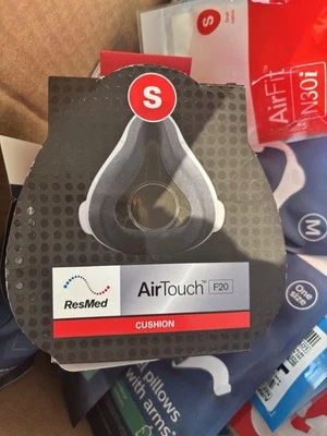 Resmed Airtouch F20 Cushion Small - image 1 of 2