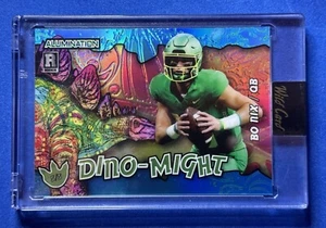 Bo Nix 2023 Wild Card Alumination Dino-Might Rookie 5/5 Teal Foil Stega Buchstütze! - Bild 1 von 2