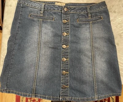 Earl Jean Denim Mini Skirt Buttons down the front Pockets front & Back Sz 14 (B2 - Image 1 of 4
