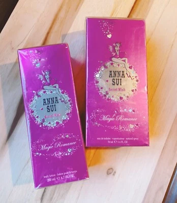 Secret Wish Magic Romance eau de toilette y loción corporal de Anna Sui nueva en caja con sello Foto 1 de 4