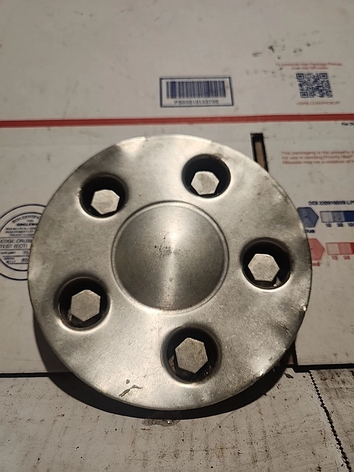 SINGLE FORD TAURUS MERCURY SABLE YF42-1A096-BB Center Wheel Cap Hubcap - Image 1 of 3