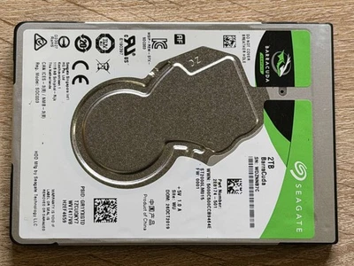 Seagate BarraCuda 2 TB - interne Festplatte (2.5 Zoll, 7 mm) SATA III HDD - Bild 1 von 2