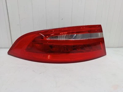 Luz trasera izquierda Jaguar Xe X760 2.0 2015 diésel dañada 1973370103 Foto 1 de 4