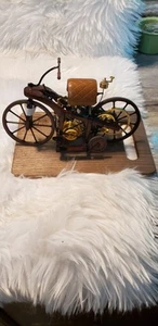 Franklin Mint 1885 Daimler Single Track motorcycle- Good Condition. in box. - Picture 1 of 14