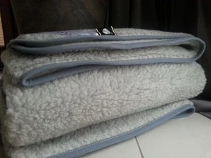 Luxus Topper Schurwolle Matratzenschoner Matratzenauflage Wolle handgefertigt - Picture 1 of 4