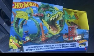 Hot Wheels Track Set with 1:64 Scale Toy Firetruck, City Fire Station with Drago - Picture 1 of 3