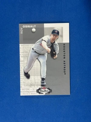 2002 Fleer Box Score Classic Miniatures #46 Roy Oswalt Houston Astros #/2950 - Image 1 of 2