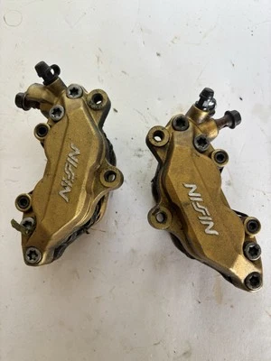 Pinzas de freno delanteras Honda CBR 954 02-03  Foto 1 de 4