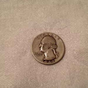 1944 US Washington Quarter - Picture 1 of 2
