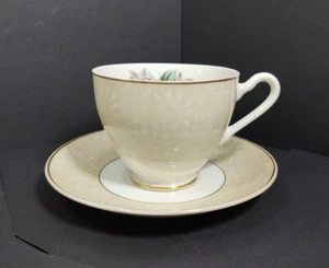 Vintage Ucagco China Hand Painted Teacup and saucer Japan - Picture 1 of 8