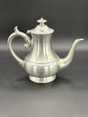 Vintage Woodbury Pewterers ATC Metal Coffee Teapot Pitcher Pear Shaped Foto 1 de 4