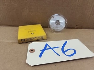 Lente de luz de estacionamiento Ford 1959 NOS/NORS #820 B9A-13208A - Imagen 1 de 5
