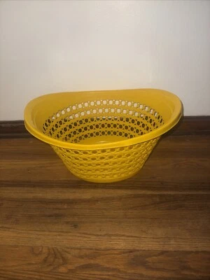 Vintage Yellow Laundry Basket Carrying Handles Oval Shape Circle Pattern MCM - Image 1 of 4