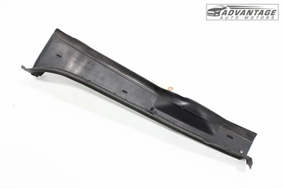 2015-16 BMW M235I XDRIVE F22 CUPÊ DIANTEIRO ESQUERDO PARA-LAMA TAMPA DE BORDA DE ENCHIMENTO FABRICANTE DE EQUIPAMENTO ORIGINAL - Imagem 1 de 4