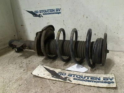 STRUT RIGHT FRONT Mazda 3 Sport (BK) Hatchback 1.6i 16V (Z601) 2005 Foto 1 de 2