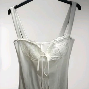 Vestido de noche blanco grande - Imagen 1 de 10