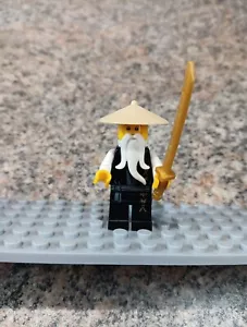 LEGO Ninjago Sensei Wu Black Robe Minifigure W/sword 2507 2521 2255 njo026 - Picture 1 of 4