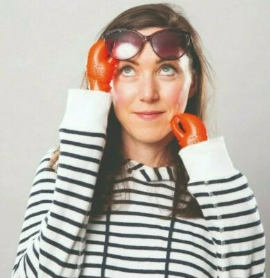 BIG MOUTH TOYS Tiny Lobster Claw Hands - Funny GaG Joke Prank Puppet Magic Toy - BigMouth Inc