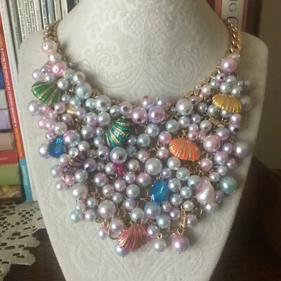 Betsey Johnson Betsey's Beach Pearl Seashell Necklace Bib Statement Chunky NEW - Image 1 of 4