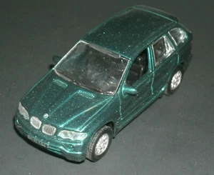 1/50 Scale 2000 BMW X5 E53 4.4 Liter SUV Diecast Vehicle (3.5") Smart Toys Green - Picture 1 of 5