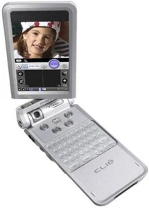 PDA portable Sony Clie - Fabriqué au Japon (PEG-NR70V) - Photo 1 sur 2