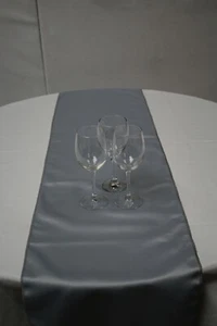 Silver Table Runner 205cm x 37cm x 1 - Picture 1 of 3