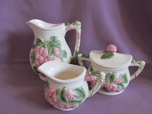 Ceramic Pottery Red Raspberry Milk Pitcher Sugar Creamer Set 4 Pcs - Picture 1 of 4