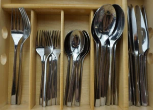 Towle Luxor Living Collection 31-Pieces-Dinner Salad Fork-Tea Table Spoon-Knife - Picture 1 of 12