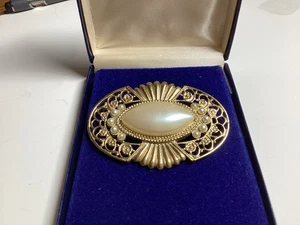 Marca 1928 Filigrana Tono Dorado Pin Semilla Cuentas Imitación Perla Cabujón De Colección ¡Envío gratis! - Imagen 1 de 4