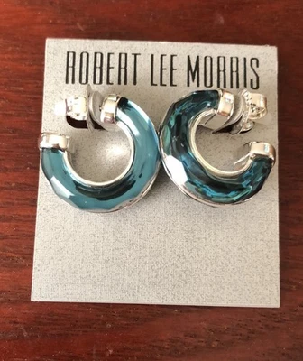 Pendientes de aro Robert Lee Morris tono plata gruesos en forma de C cristal azul nuevos con etiquetas Foto 1 de 4
