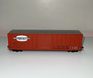 Atlas HO 50’ FMC 5347 Boxcar— Delta Valley & Southern DVS #1001 - Picture 1 of 5