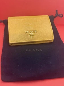 PRADA WALLETS Pelle Saffiano,Giallo Compatto Portafoglio Bi Fold - Foto 1 di 11