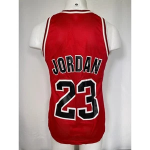 VTG Michael Jordan #23 Chicago Bulls Champion 1992 Red Home Jersey Mens SMALL 36 - Picture 1 of 13