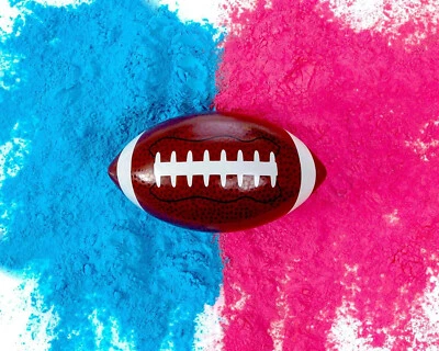 GENDER REVEAL TUR PARTY SUPPLIES UNISEX FOOTBALL BLUE AND PINK POWDER KIT - Image 1 of 4