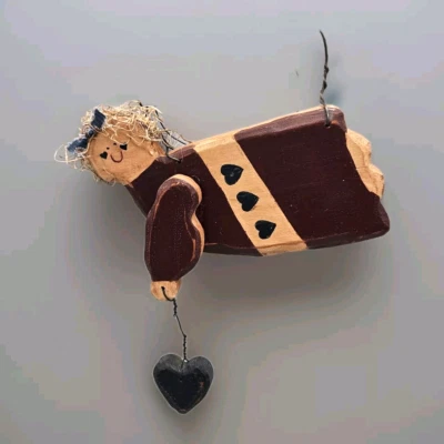 Vintage Handmade Wood Flying Angel w Heart Country Wall Decor Primitive Rustic - Image 1 of 4