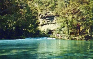Postal de Big Spring State Park Van Buren Missouri sin publicar - Imagen 1 de 2