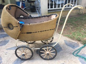 1940 baby stroller