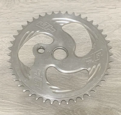 Vintage GT Bicycles 44T Overdrive BMX Racing Freestyle Roda Dentada Prata (M) - Imagem 1 de 4