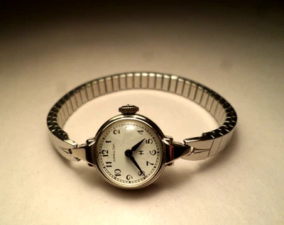 Reloj Hamilton Vintage Oro 10K Lleno Damas 22 Joyas Funciona Foto 1 de 4