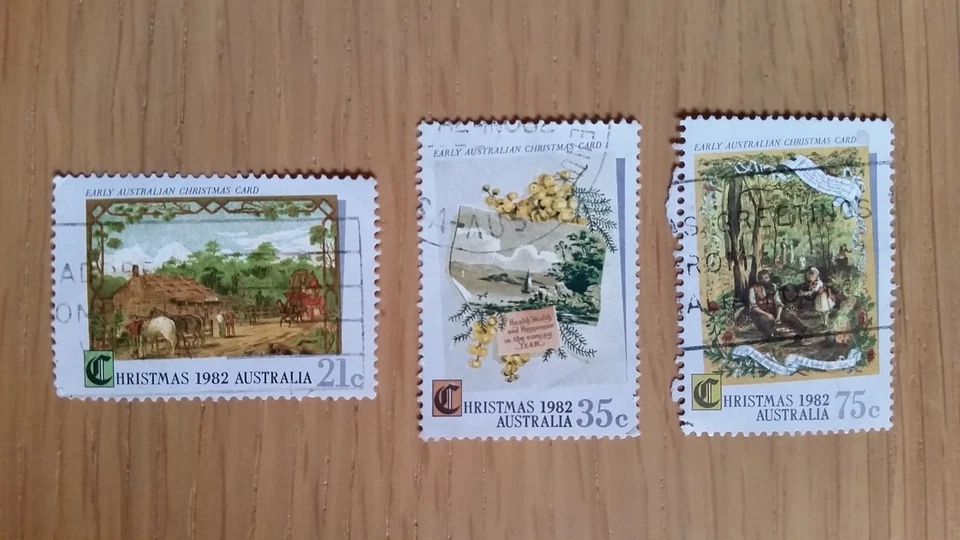 Complete Australia used stamp set: 1982 Christmas - Image 1 of 1