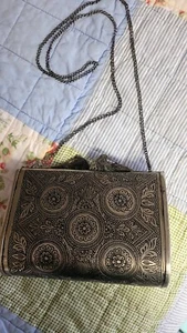 Peacock And Flower Metal Pillow Purse - Picture 1 of 10