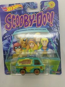 2019 Hot Wheels Premium SCOOBY-DOO! MYSTERY MACHINE Pop Culture Real Riders NEW!