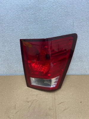 Luz trasera para pasajero derecho Jeep Grand Cherokee 2007 2008 2009 2010 V1018 DW Foto 1 de 4