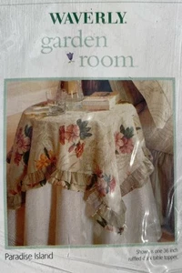 Waverly Garden Room Vintage PARADISE ISLAND Floral Stoff Tischauflage 36" NEU - Bild 1 von 4